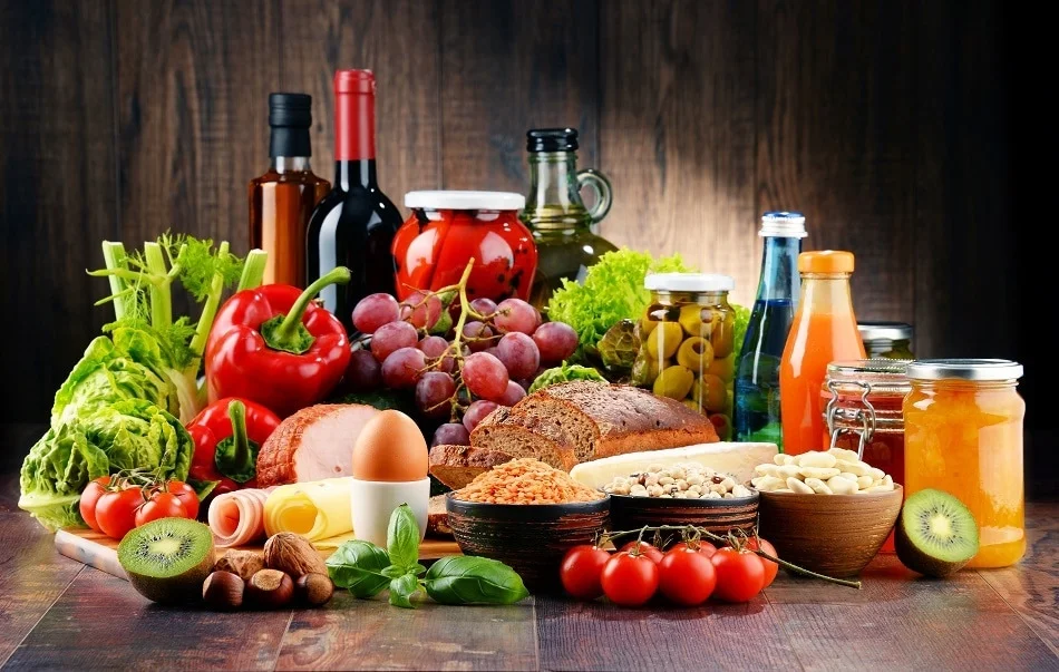 Exploring the World of Food and Drinks: A Journey Through Taste and Culture